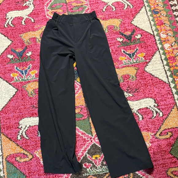 ALO High-Waist Pursuit Trouser size S - Picture 3 of 5